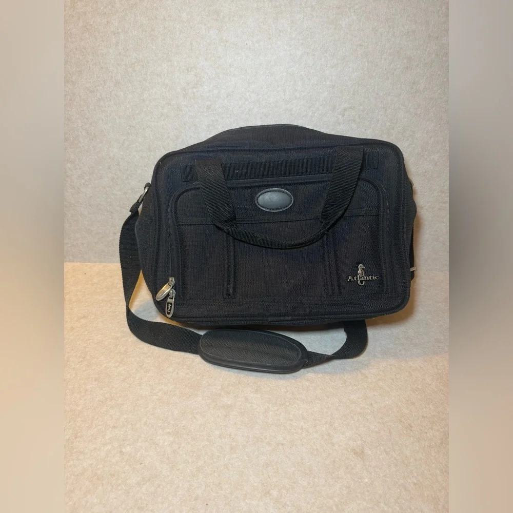 Atlantic Black Travel Shoulder Computer Laptop Electronic Bag 3 Zipper Pockets